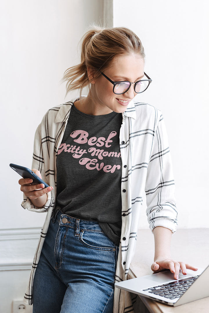 Best Kitty Momma Ever – Purrfect Tee for Cat Lovers!