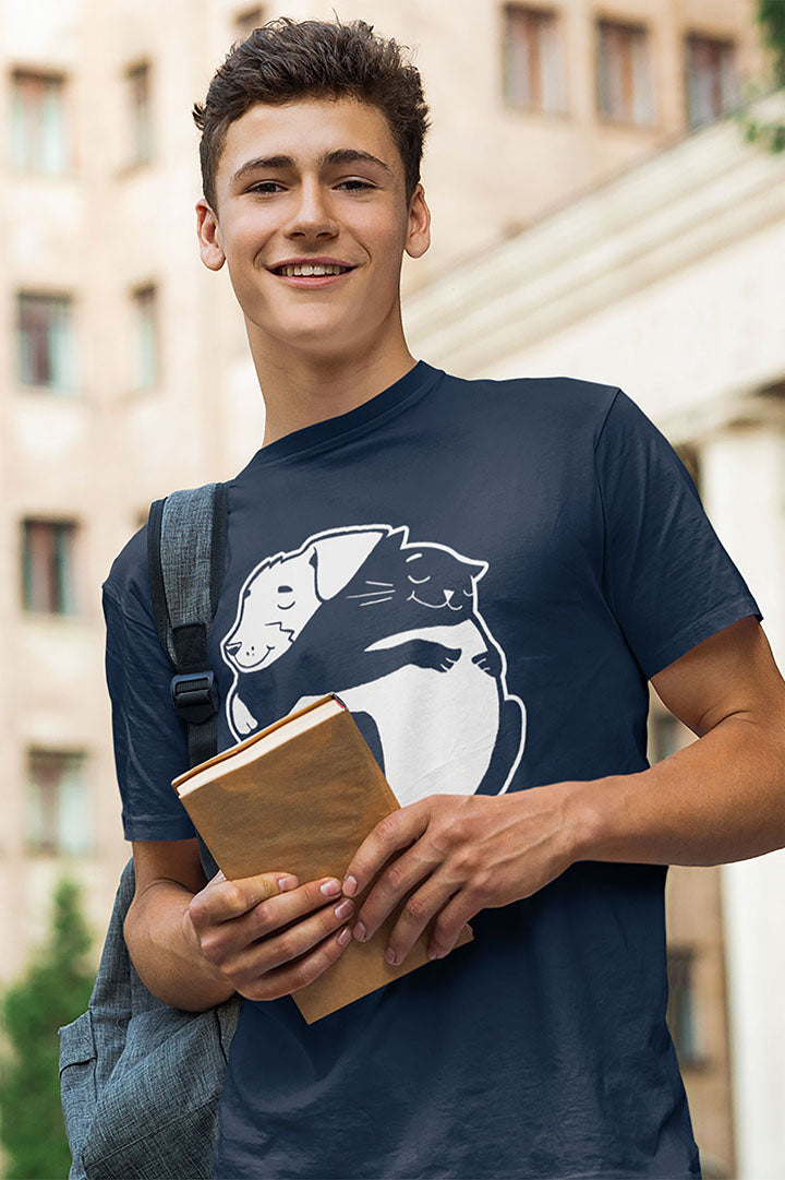Dog & Cat Hugging Men's Graphic Tee