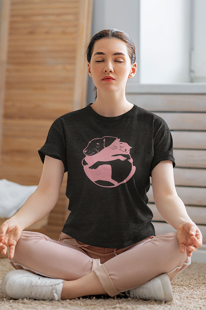 Pink Dog & Cat Hugging Women's Graphic Tee