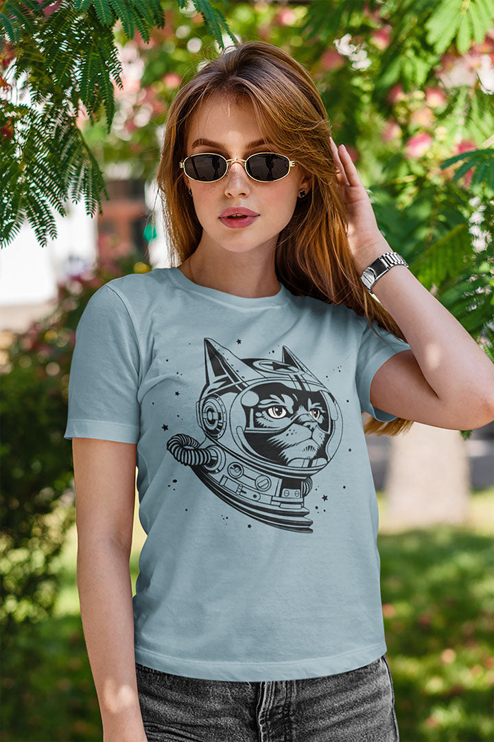 Blast Off in Style – The Space Cat Tee is Out of This World!
