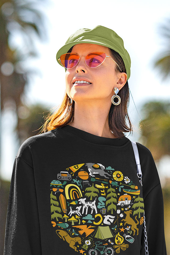 Camping Dogs Women's Heavy Blend Crewneck Sweatshirt