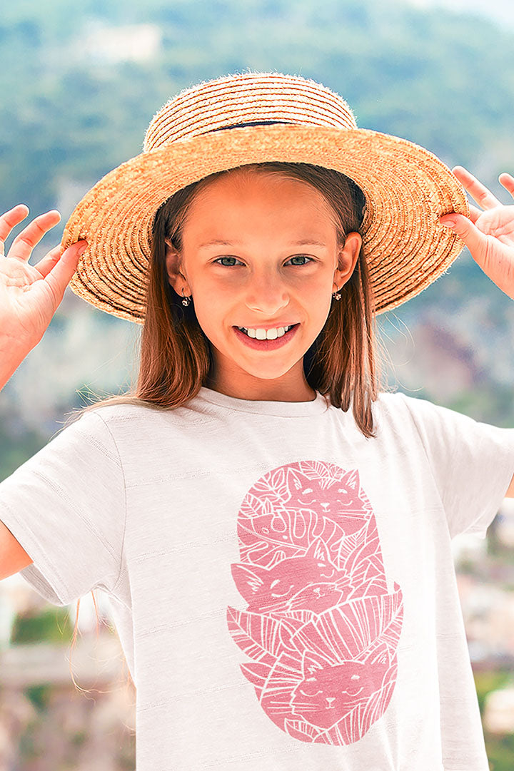 Jungle Fun – The Purr-fect Tee for Little Explorers!