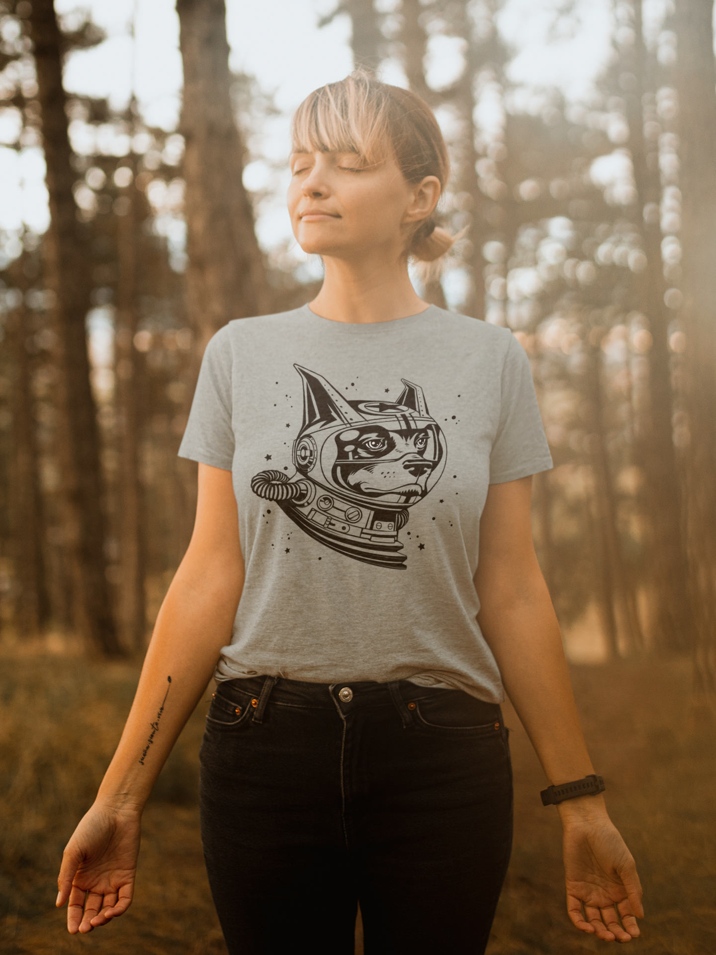 Space Dog Women's Graphic Tee