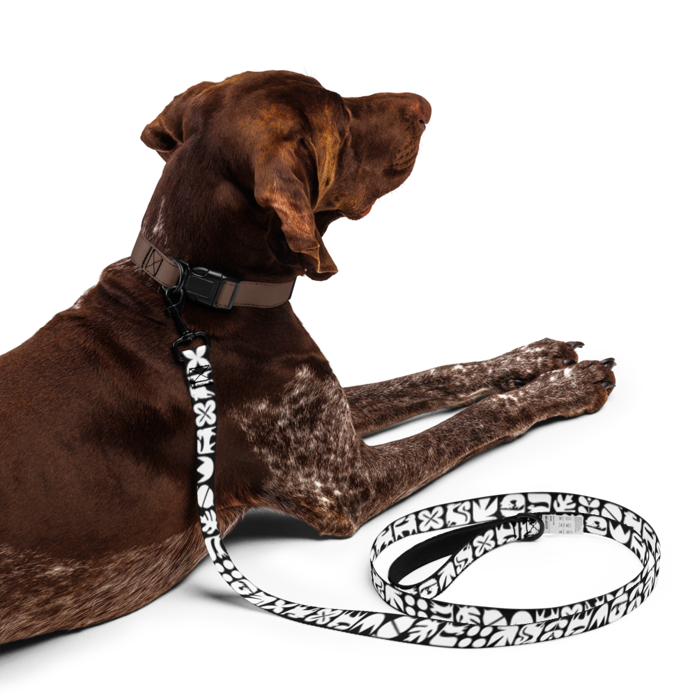 Dogs and Squirrels Graphic Pet leash