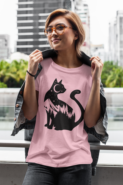 Mountain Cat Women's Graphic Tee