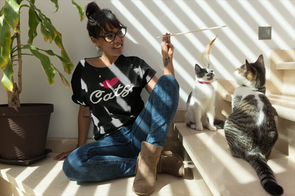 Love Cats Script Women's Graphic Tee